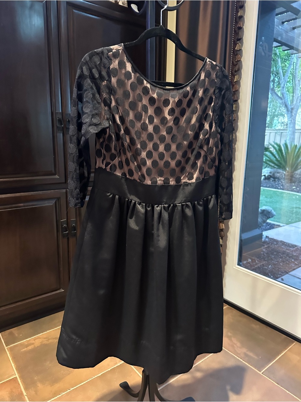 Women’sBlack and Pink Polka Dot Party Dress